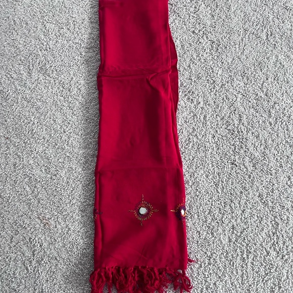 Red Scarf - Picture 2 of 2